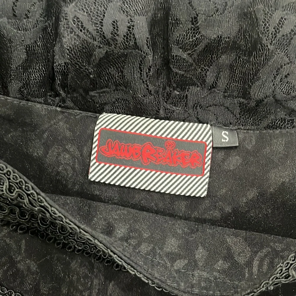 A beautiful gothic Lolita Ruffled Pencil Skirt S - Picture 5 of 11